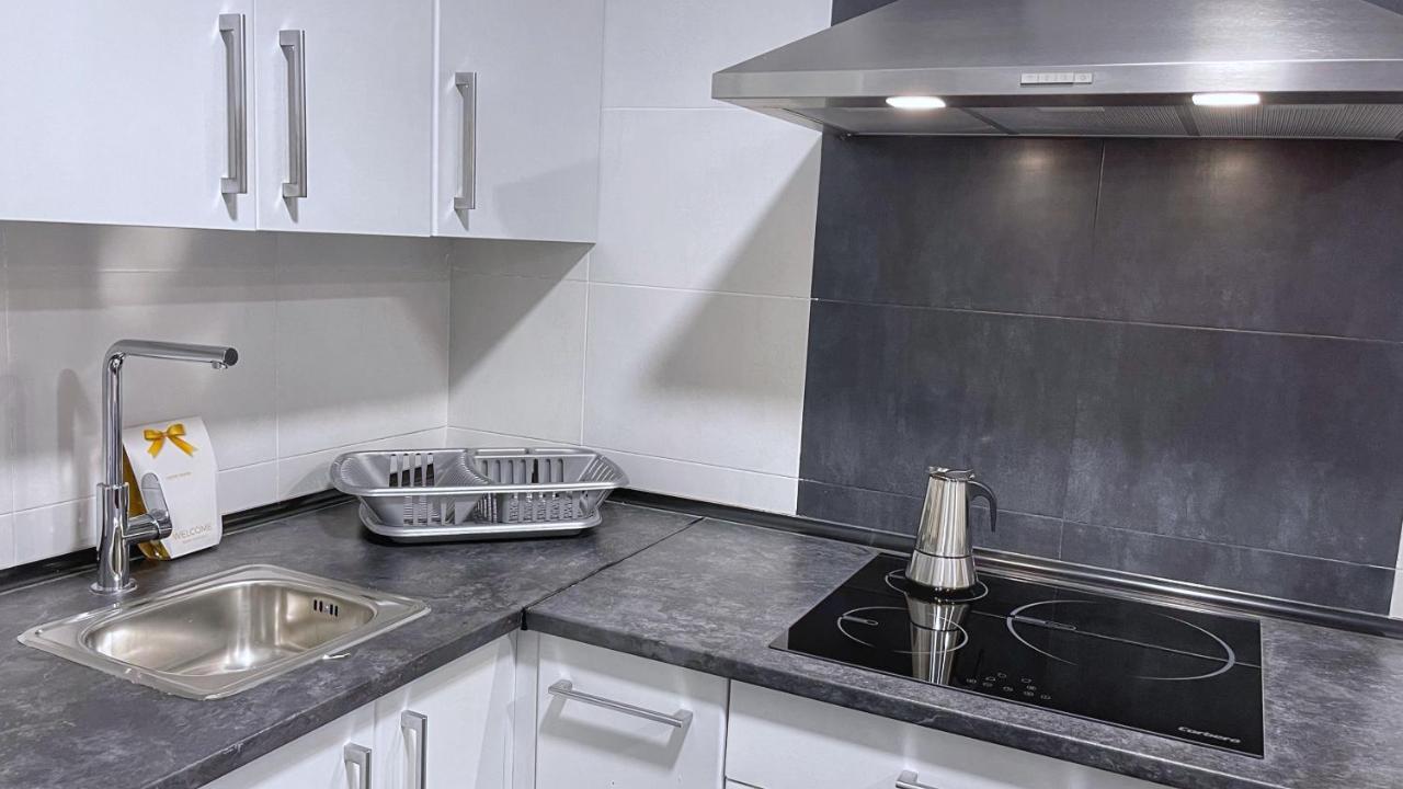 Vt Flat Reformado Con Escritorio De Trabajo Y Wifi Apartment Билбао Екстериор снимка