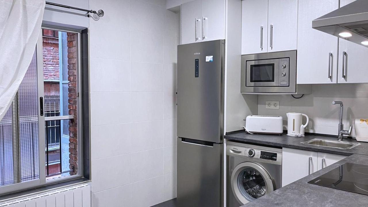 Vt Flat Reformado Con Escritorio De Trabajo Y Wifi Apartment Билбао Екстериор снимка